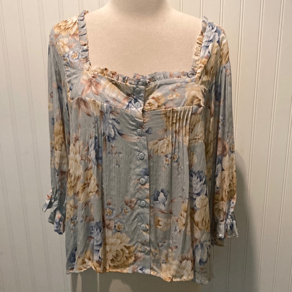 Floral Square-Neck Women's Top in Light Blue